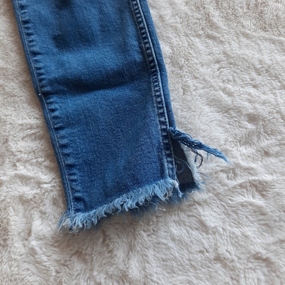 Madewell Blue Jeans Sz 28  10” High Rise Skinny  Button Fly 94% Cotton Stretch - Picture 6 of 13